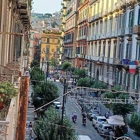 Domus Duomo B&B Napoli Екстериор снимка